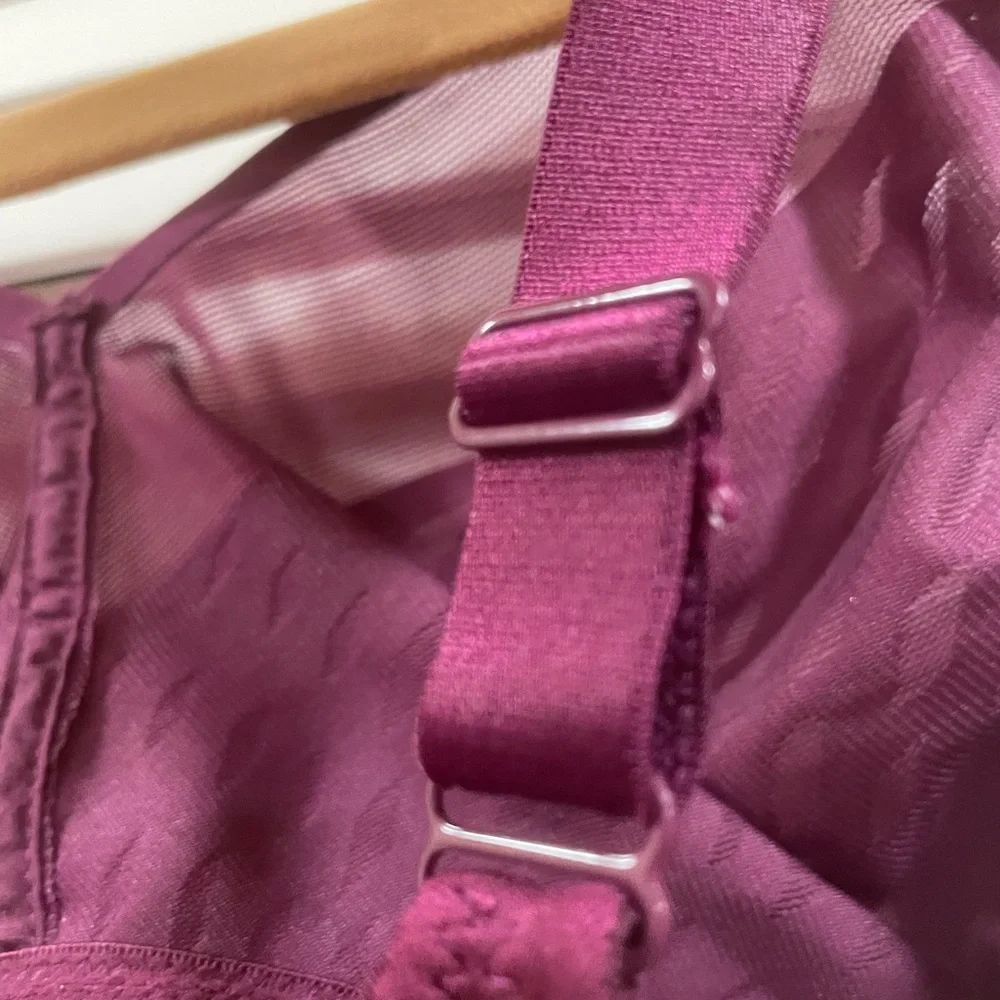 Wacole  Elevated Allure Wireless Bra  .. SOOO comfortable 38DD - Picture 5 of 10